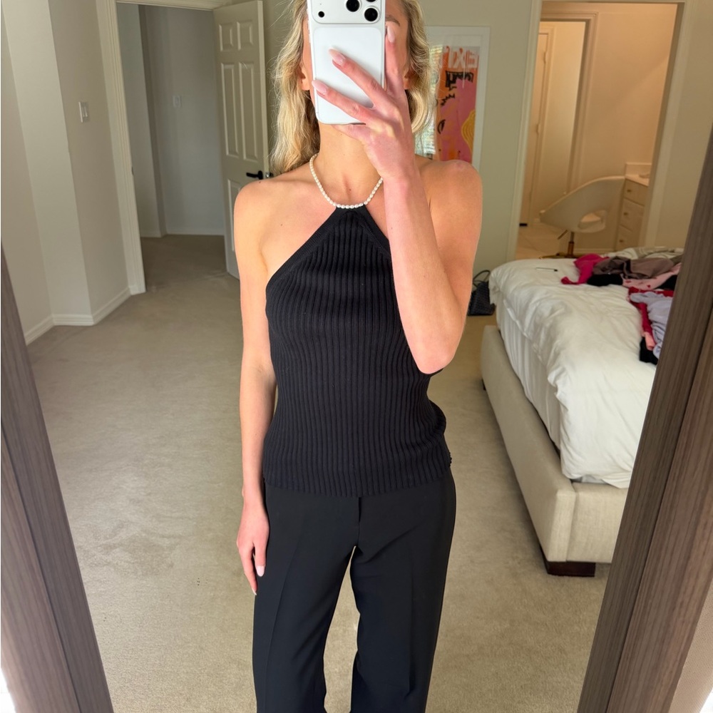 Line & Dot Top